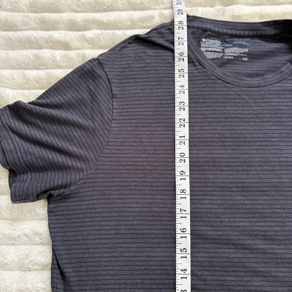 Columbia Short Sleeve Tee Casual Fit Navy Blue Men’s Size Large - Picture 6 of 6